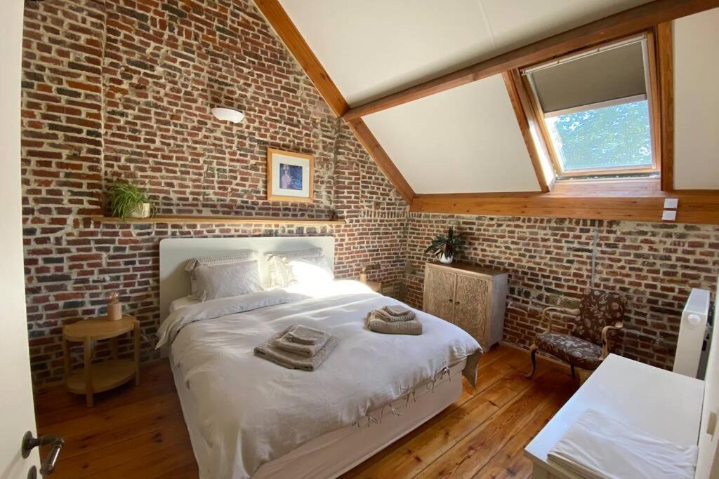 Charmant Appartement Dans Une Ancienne Ferme Nivelles Eksteriør billede
